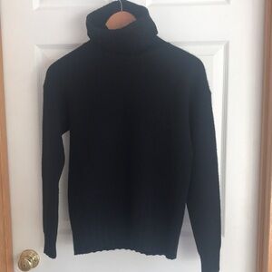 Theory Black Cashmere Turtleneck -small
